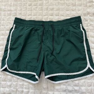 COS Medium Green Mesh Lined Swim Suit Shorts Trunks Swimming Beach